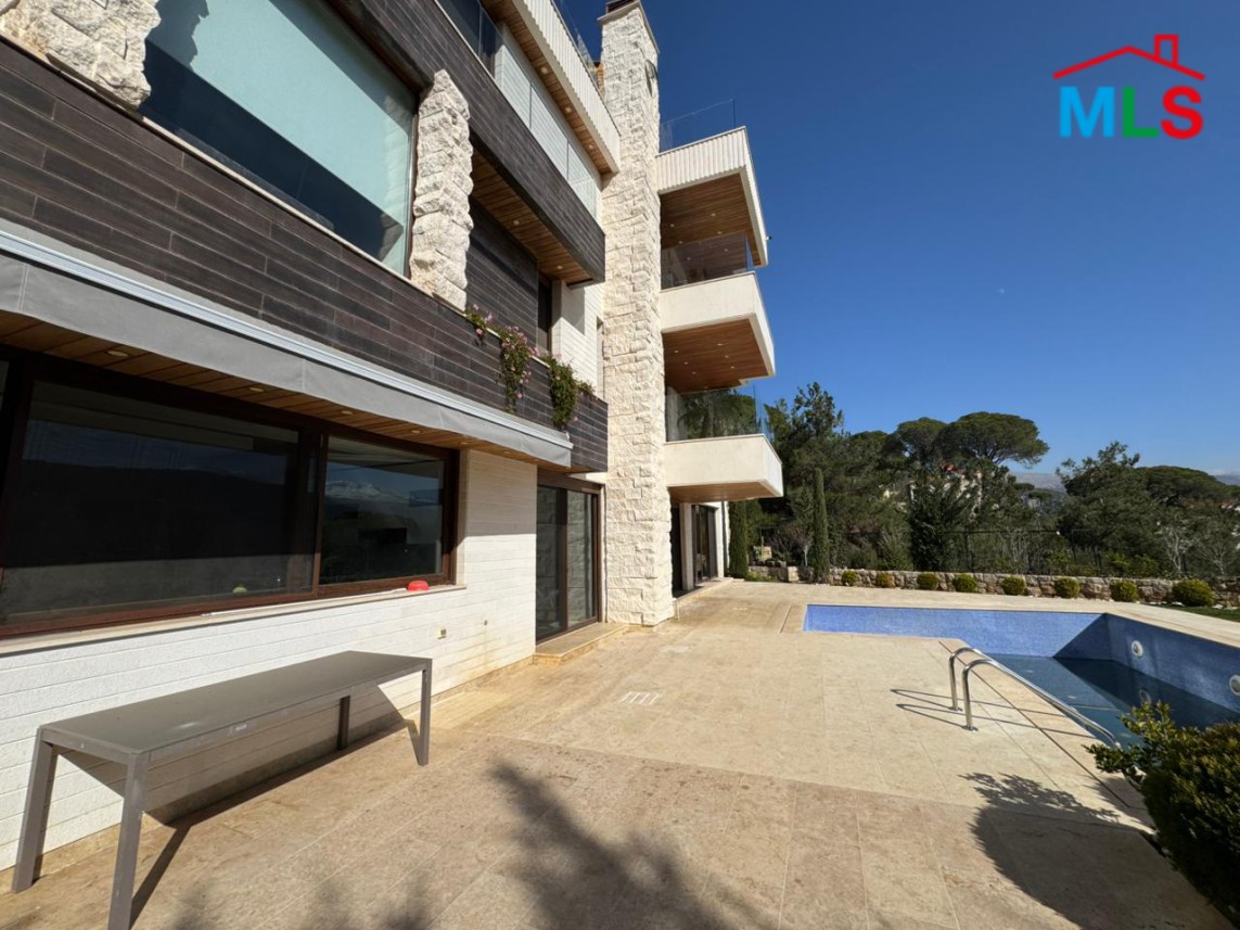 Luxurious Furnished Villa For Sale in Baabdat