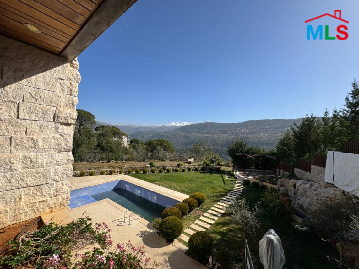 Luxurious Furnished Villa For Sale in Baabdat