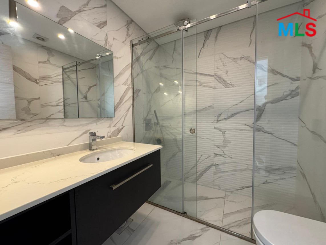 Luxurious Furnished Villa For Sale in Baabdat