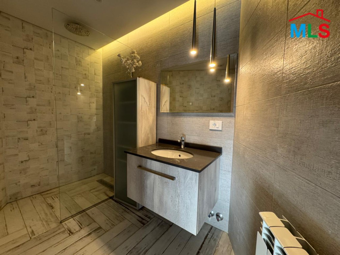 Luxurious Furnished Villa For Sale in Baabdat
