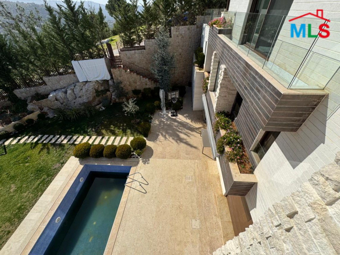 Luxurious Furnished Villa For Sale in Baabdat