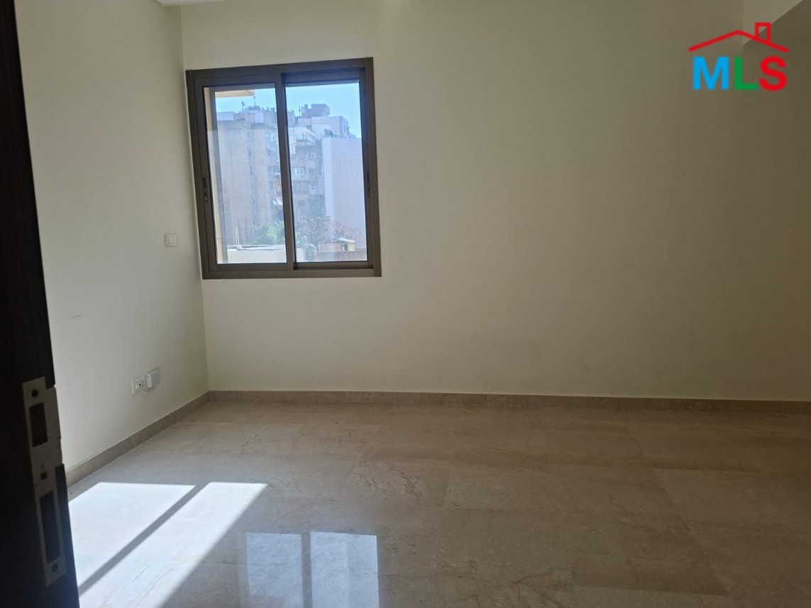 Brand New! 3-Bedroom Apartment For Sale in Manara, Ras Beirut