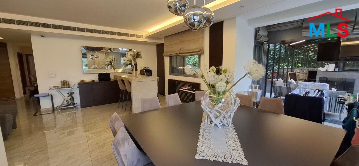 Fully furnished Decorated High-End Apartment For Sale in Bsalim