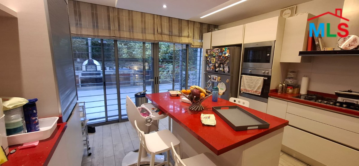 Fully furnished Decorated High-End Apartment For Sale in Bsalim