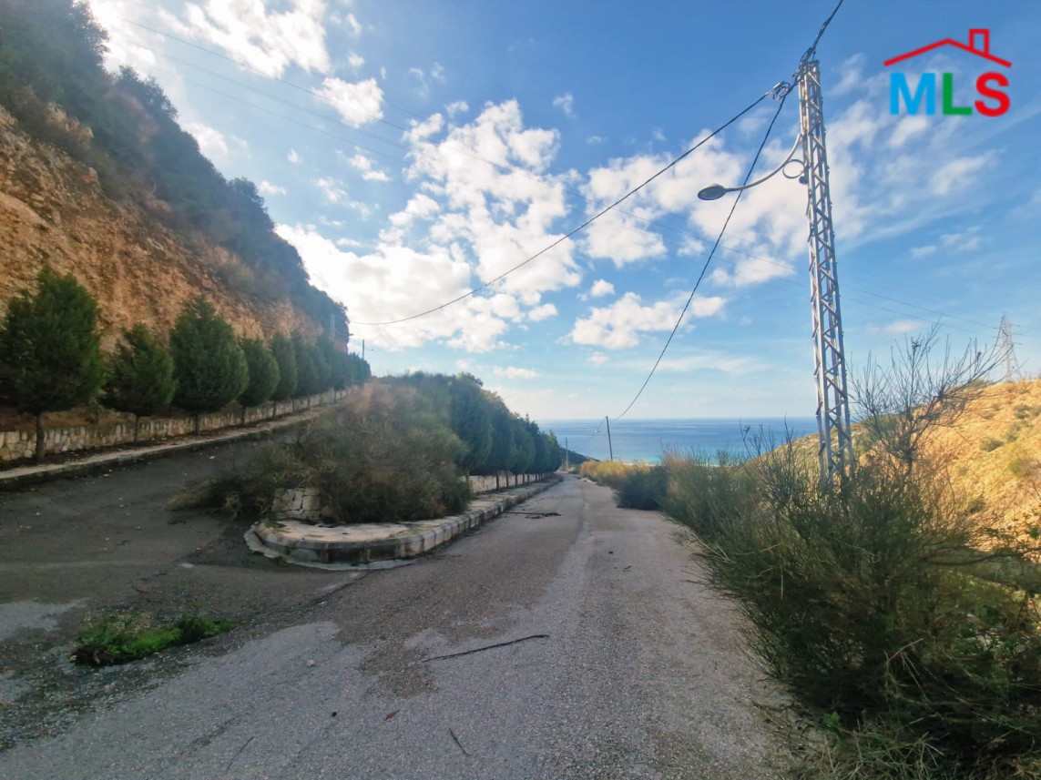 A 1334 SQM Land For Sale in Basbina, Batroun