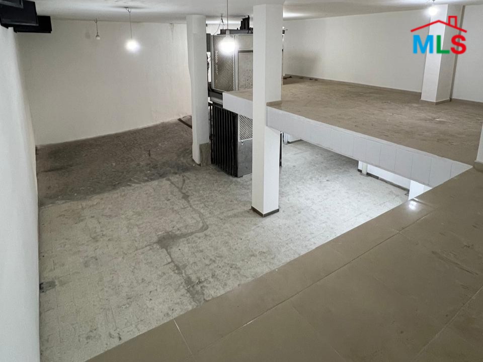 Ready to Move-in 1,500 SQM Warehouse For Sale in Tallet Al Khayat, Beirut