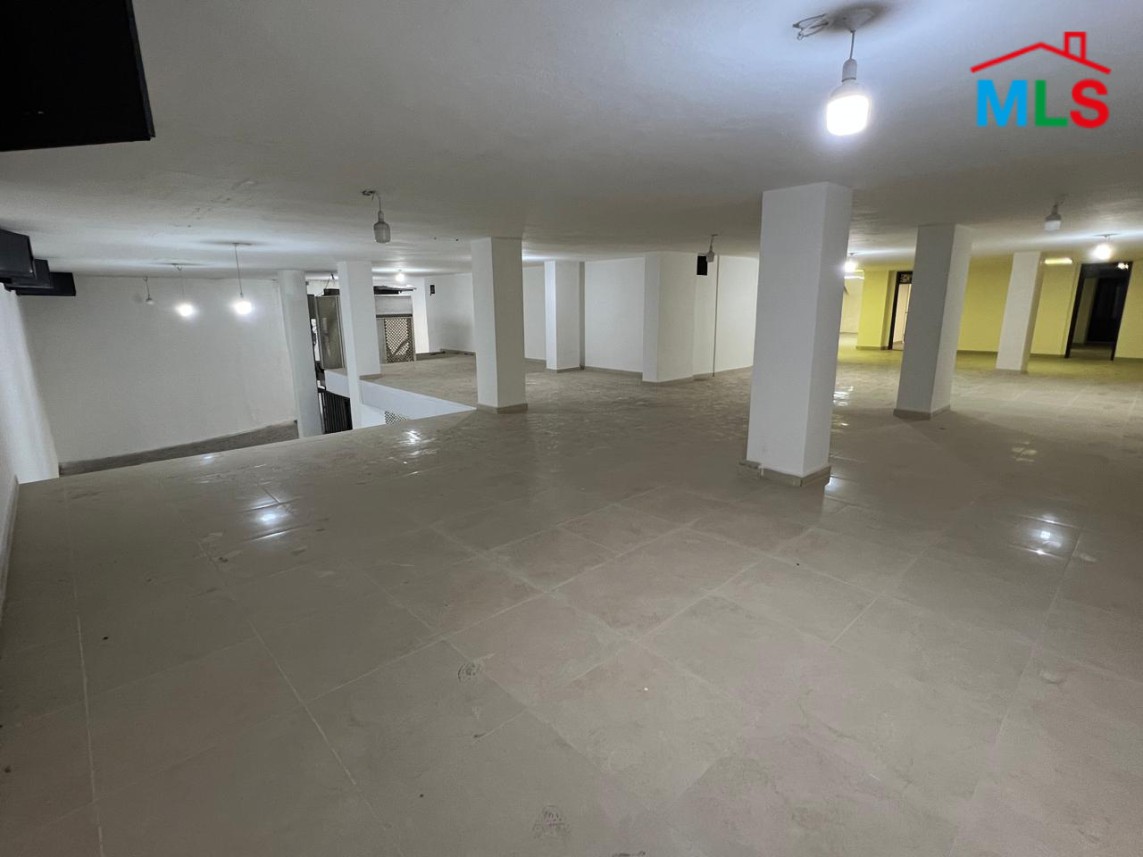 Ready to Move-in 1,500 SQM Warehouse For Sale in Tallet Al Khayat, Beirut