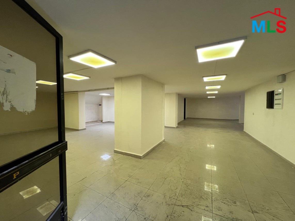 Ready to Move-in 1,500 SQM Warehouse For Sale in Tallet Al Khayat, Beirut