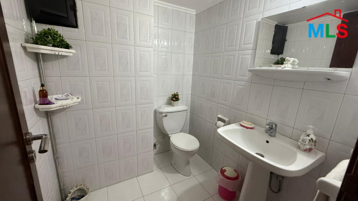 Fully Furnished Apartment For Sale in Naccache