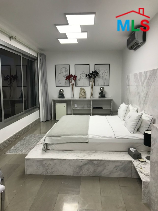 Villa Pieds Dans L'eau with Pool For Sale In Kfar Aabida, Batroun