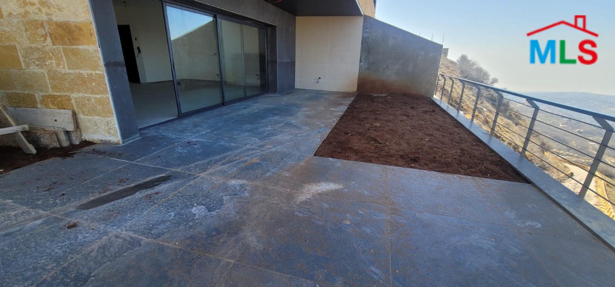 A 200 SQM Duplex Luxury Chalet For Sale Inside Faqra Club