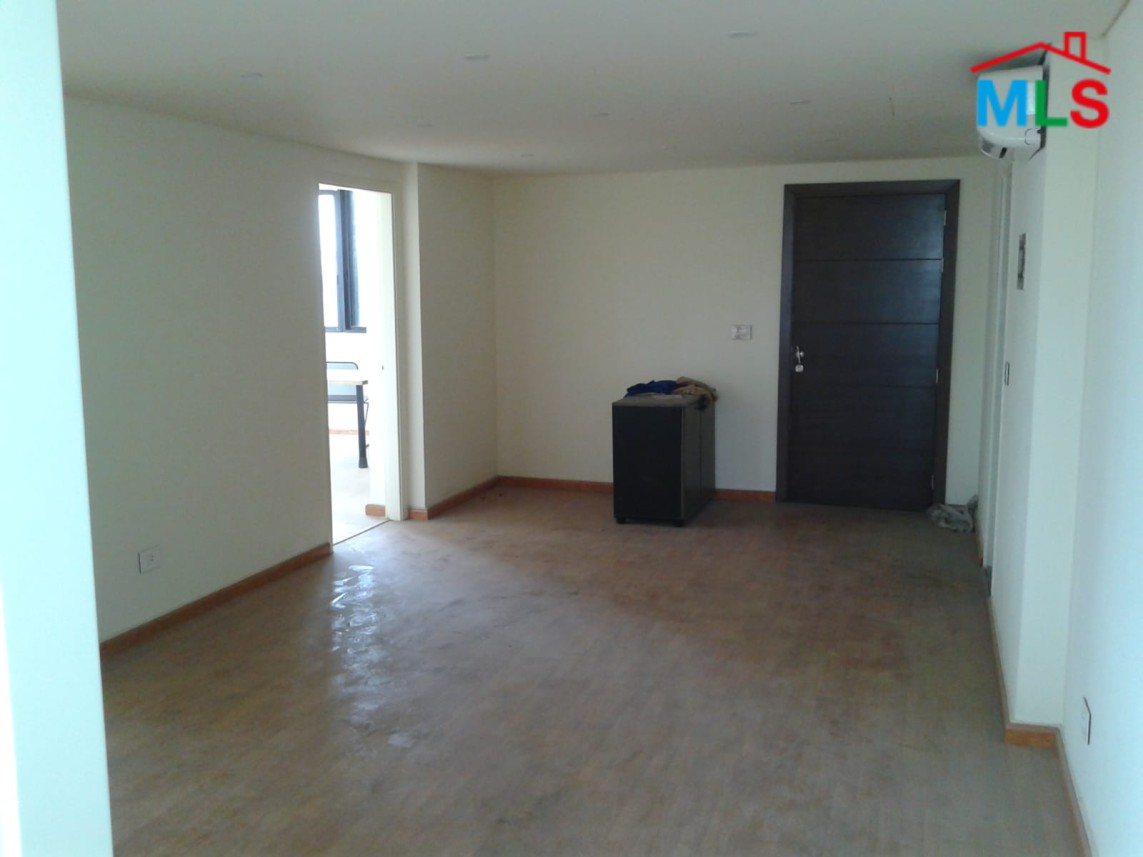 A 120 SQM Office For Sale in Dekwaneh