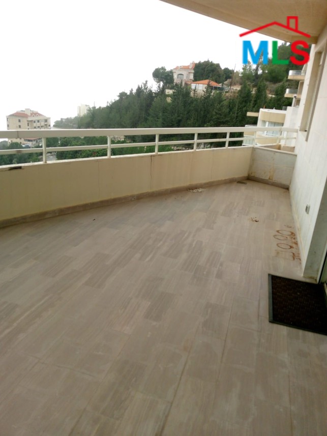 An Apartment With Sea And Mountain View For Sale In Adma