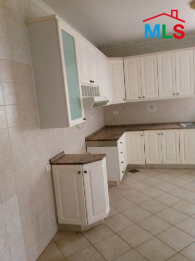 An Apartment With Sea And Mountain View For Sale In Adma