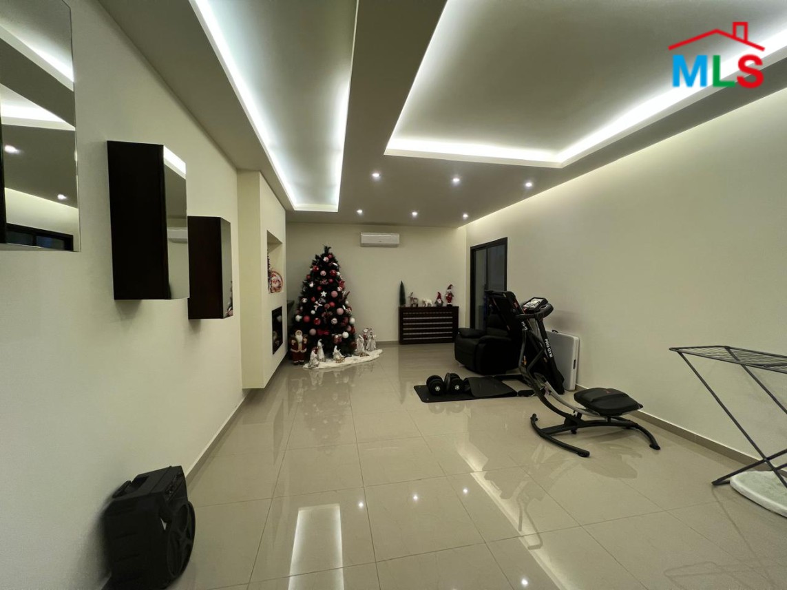 Luxurious Modern Duplex With Terrace For Sale in Bsous