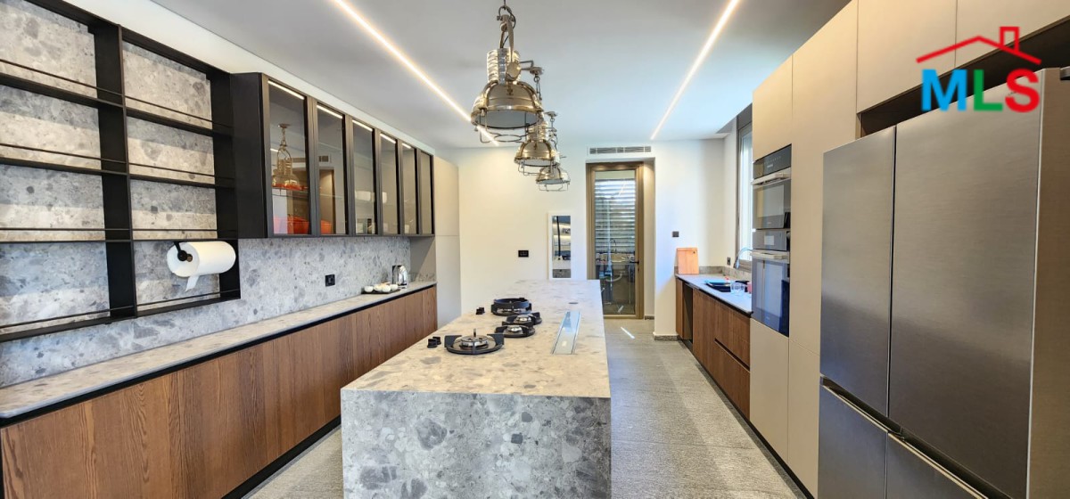 Luxurious High-End Finishing Apartment With Garden For Sale in Yarze