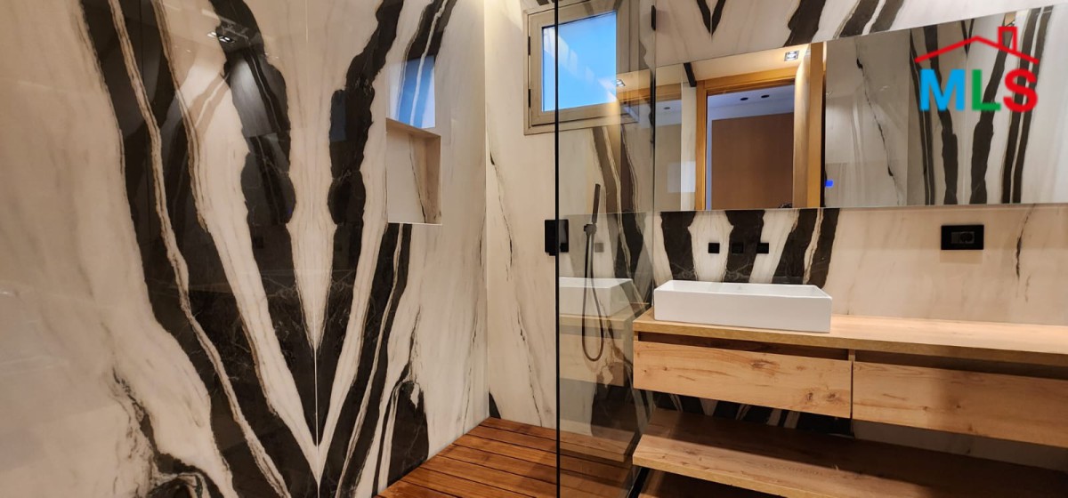 Luxurious High-End Finishing Apartment With Garden For Sale in Yarze
