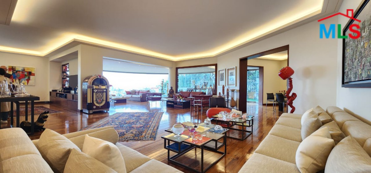 Beautiful & Spacious Apartment with Garden For Sale in Baabda