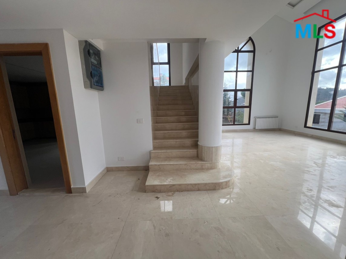 A Modern Elegant Villa With Garden For Sale in Souk El Gharb, Aley