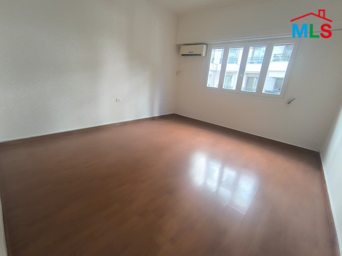 3-Bedroom Apartment For Sale in Al Zarif, Ras Beirut