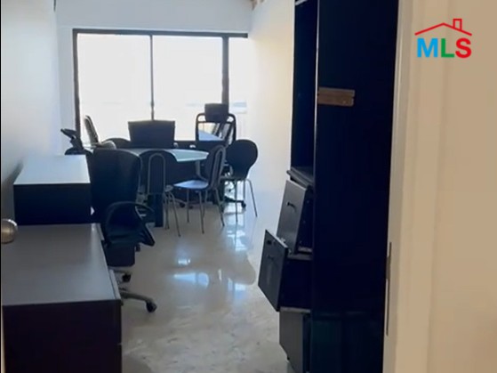 130 SQM Office For Sale in Prime Location in Saifi