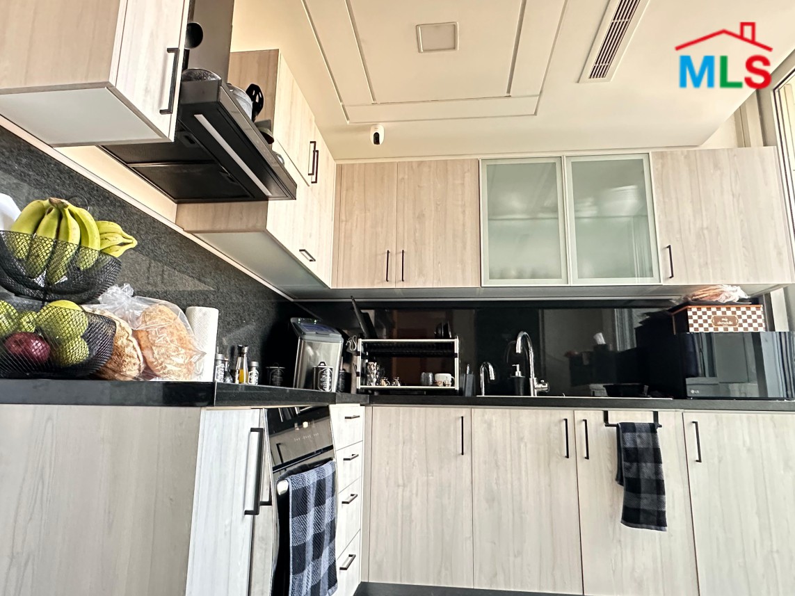 High-End Decorated & Furnished 2-Bedroom Apartment For Sale in Down Town