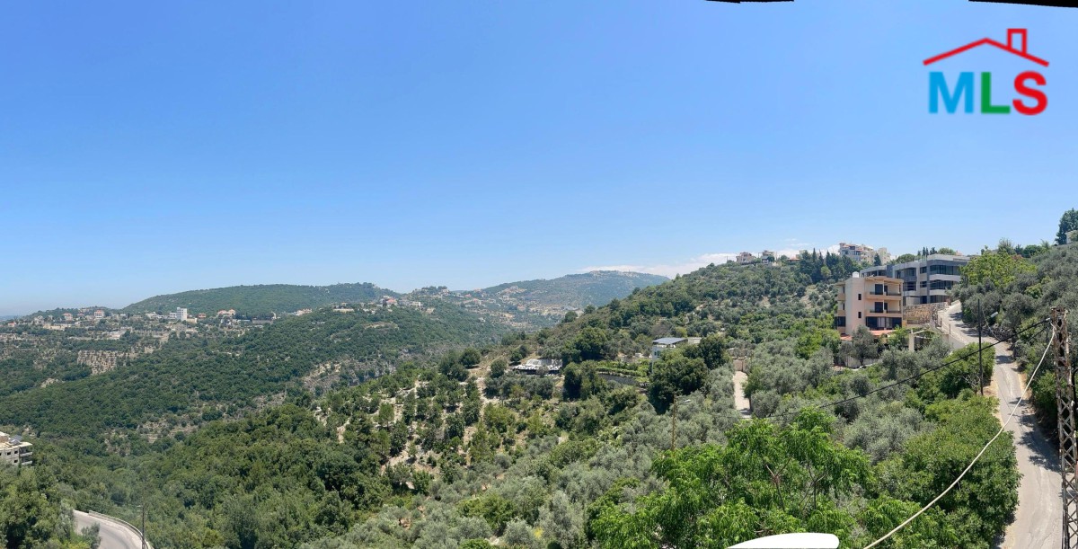 A 4000 SQM Land For Sale in Chamat, Jbeil