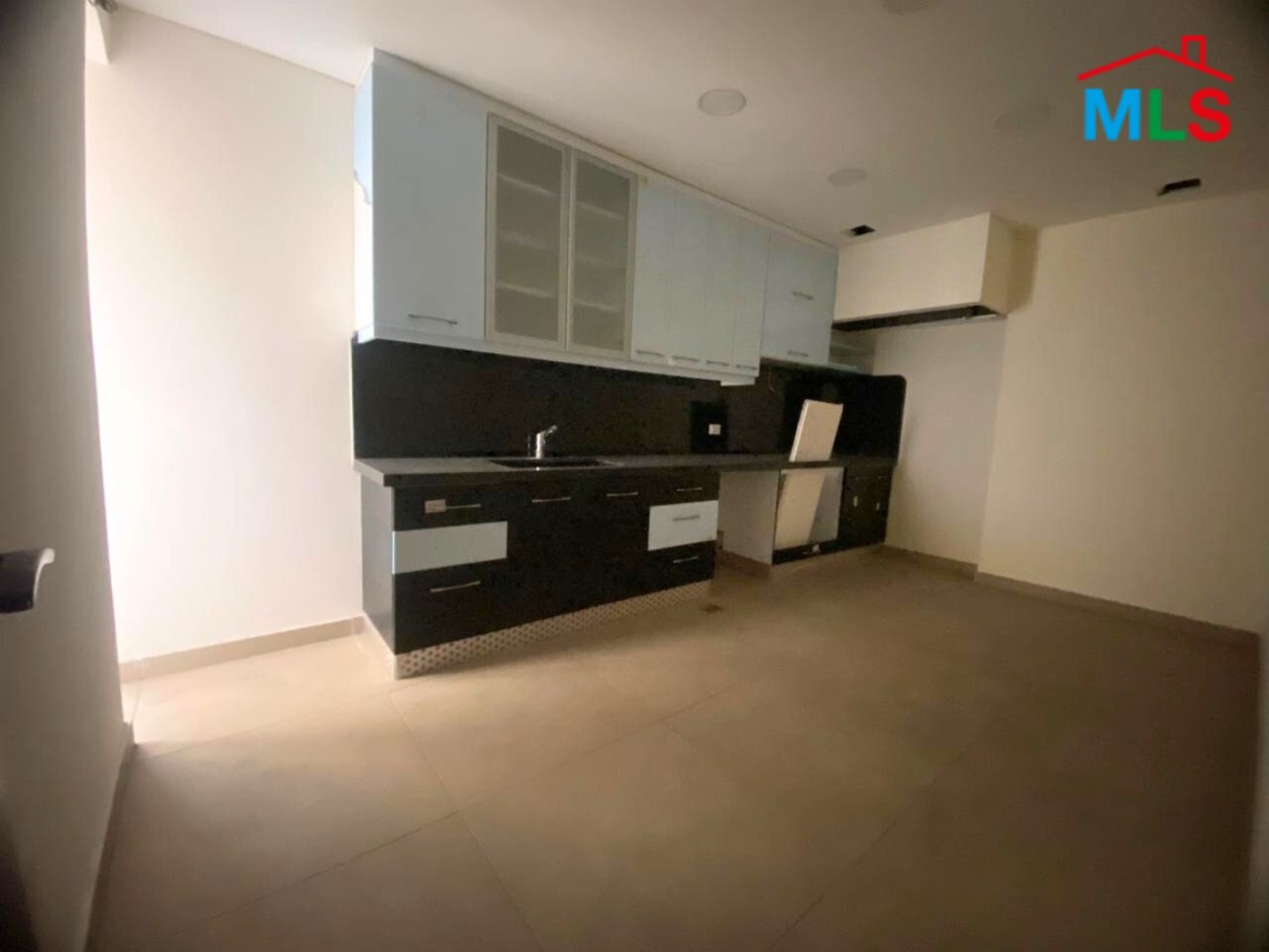 Brand New 2-Bedroom Apartment For Sale in Spears, Ras Beirut