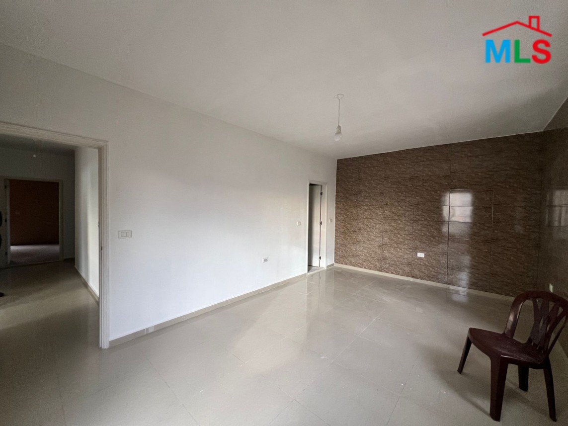 Spacious Apartment For Sale in Hadath