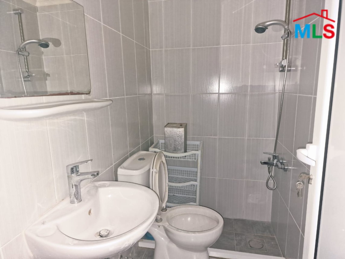 Apartment With Full Sea View For Sale in Adma