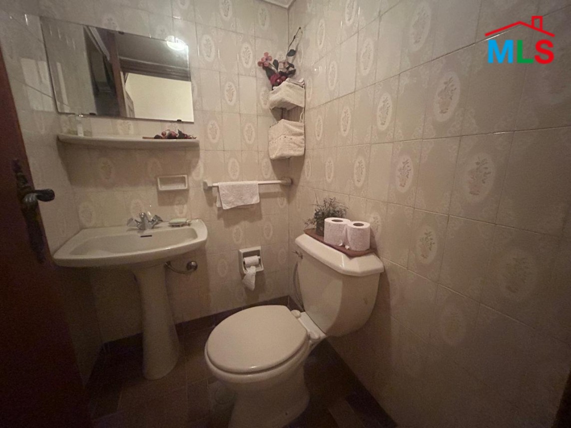 Furnished 3-Bedrooms Apartment For Sale In Achrafieh, Sioufi