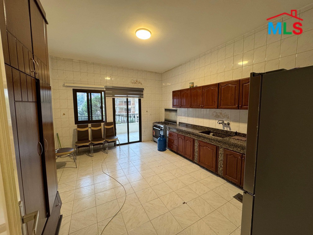 Spacious Apartment For Sale in Baalchmay, Aley