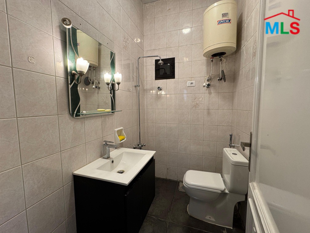Spacious Apartment For Sale in Baalchmay, Aley