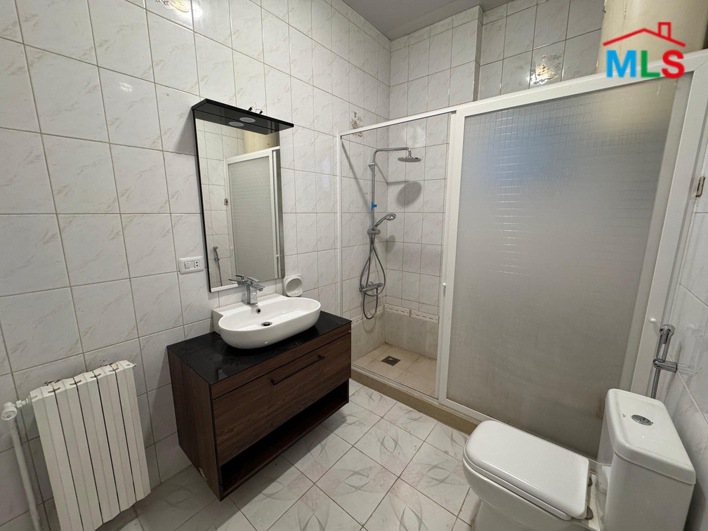 Spacious Apartment For Sale in Baalchmay, Aley