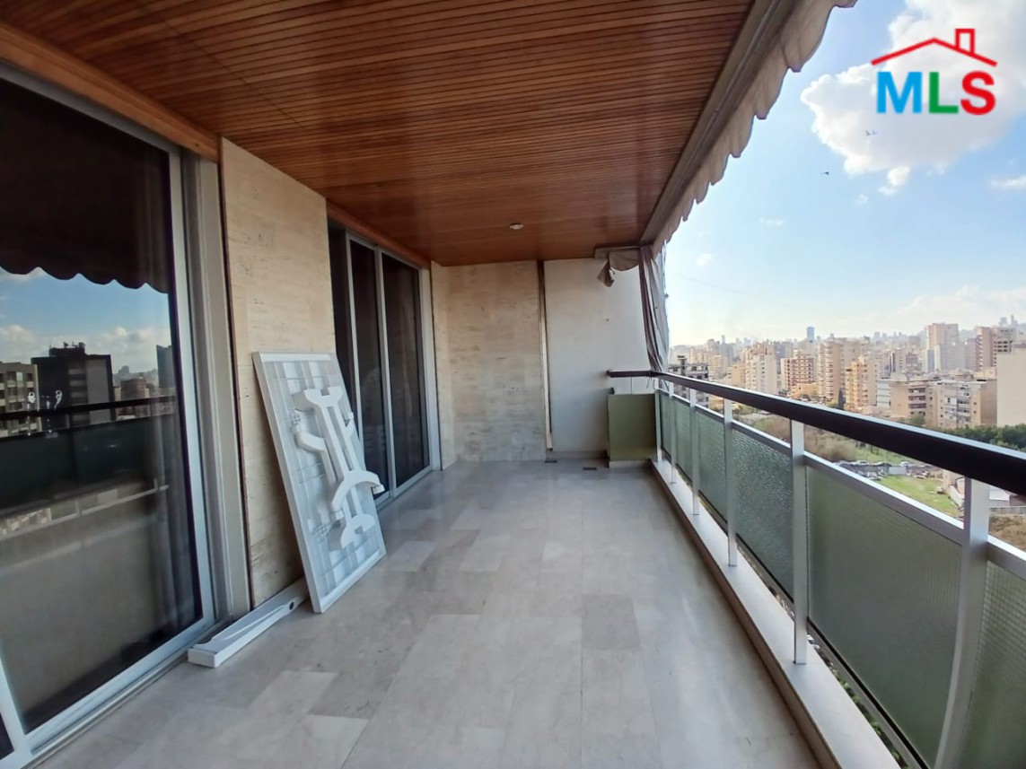 Spacious Apartment With Open View For Sale in A Prime Location in Zalka