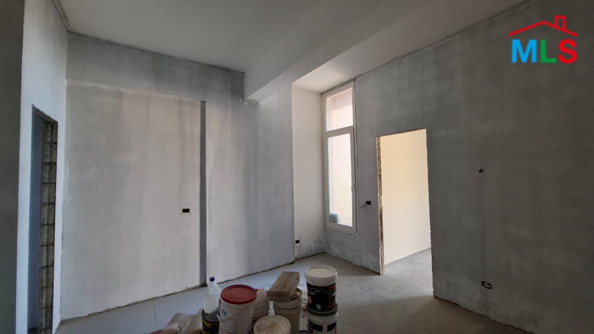 3-Bedroom Apartment For Sale In Hboub With An Easy Access To The Main Road