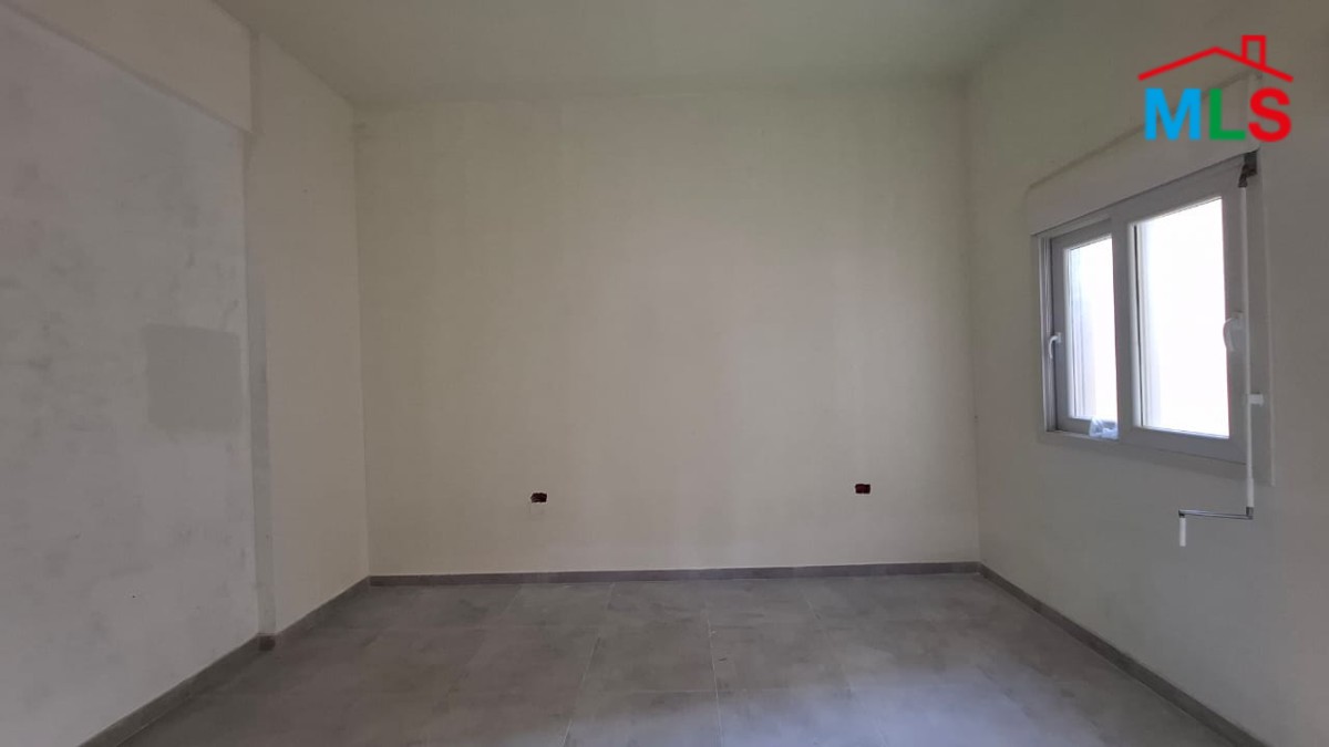 3-Bedroom Apartment For Sale In Hboub With An Easy Access To The Main Road