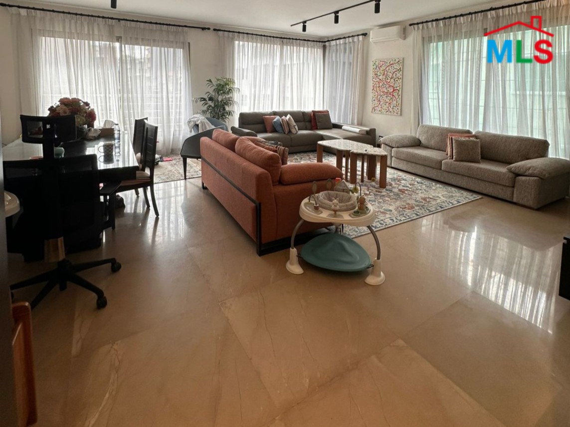 3-Bedroom Apartment For Sale in Sanayeh, Ras Beirut