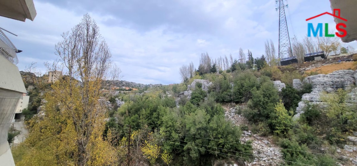 Fully Furnished Chalet For Sale in Faytroun