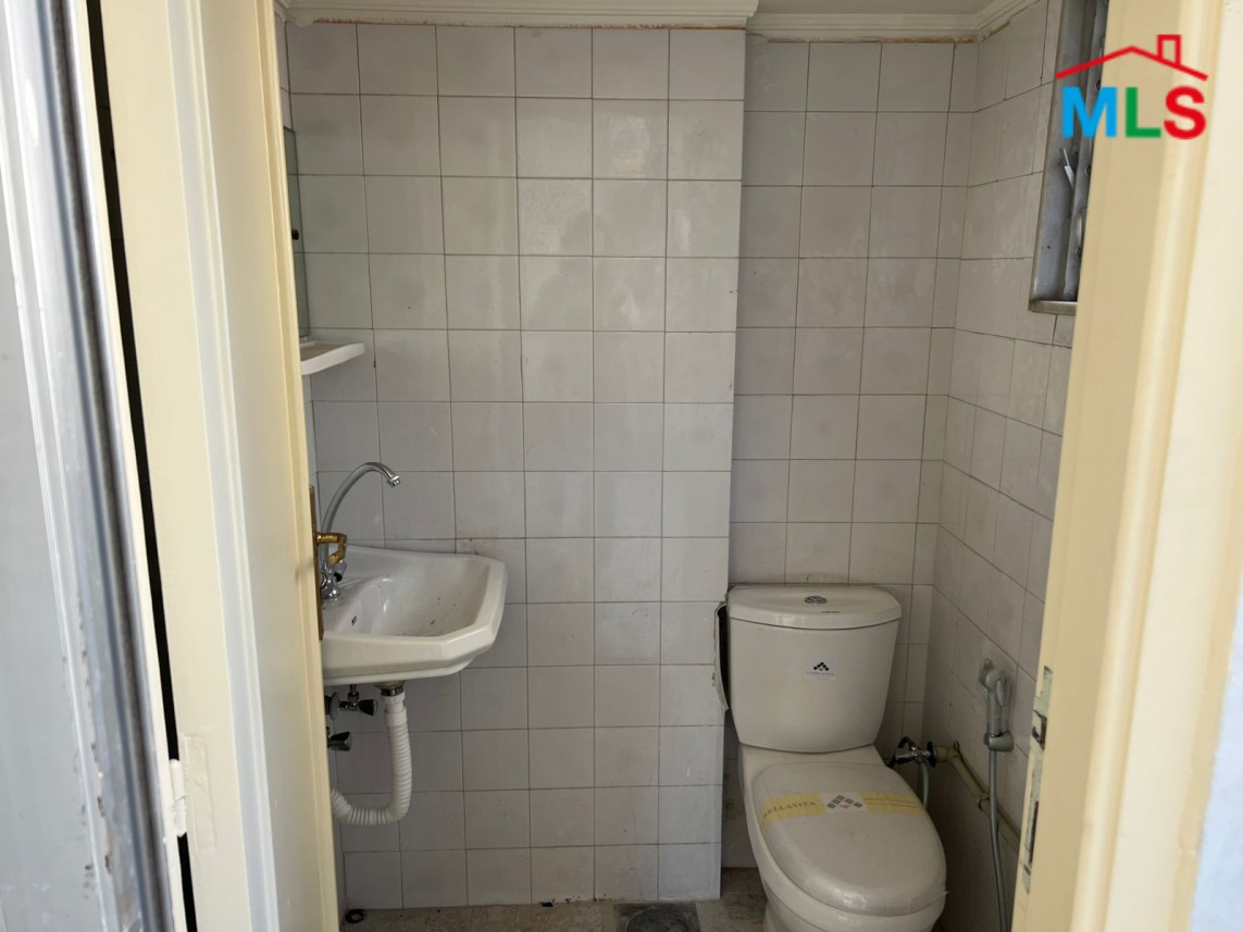 Spacious Apartment For Sale in Dawhet Aramoun