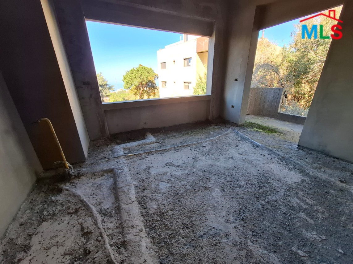 Under-Construction Building For Sale in Ballouneh