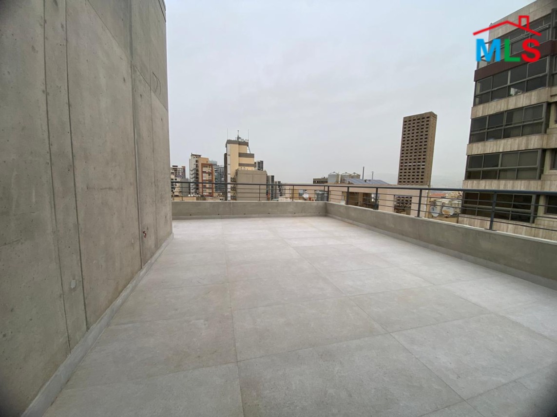 Brand New 2-Bedroom Apartment For Sale in Great Location in Spears, Ras Beirut