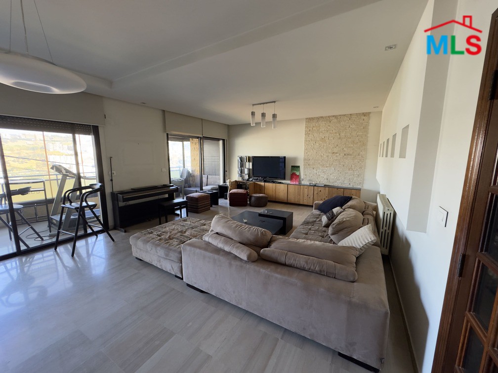 4-Bedroom Apartment For Sale in Hazmieh, Mar Takla