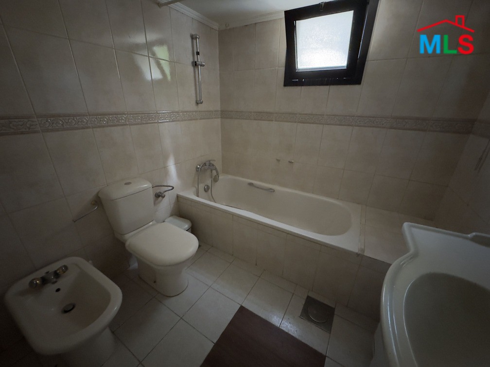 4-Bedroom Apartment For Sale in Hazmieh, Mar Takla