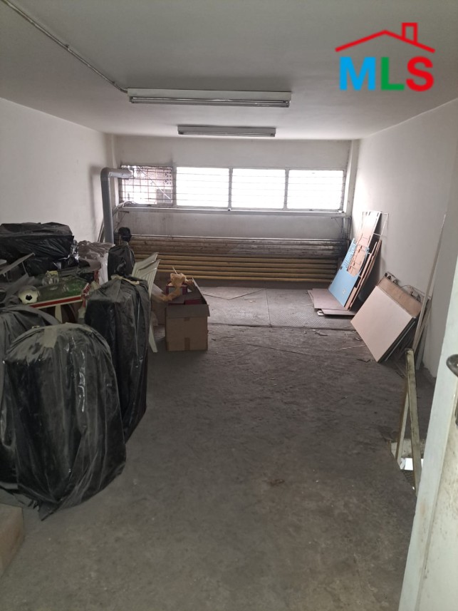 Industrial Shop With Mezanine For Sale In Bouchrieh