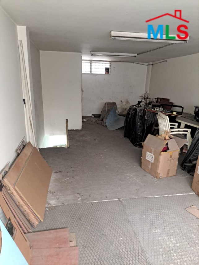 Industrial Shop With Mezanine For Sale In Bouchrieh