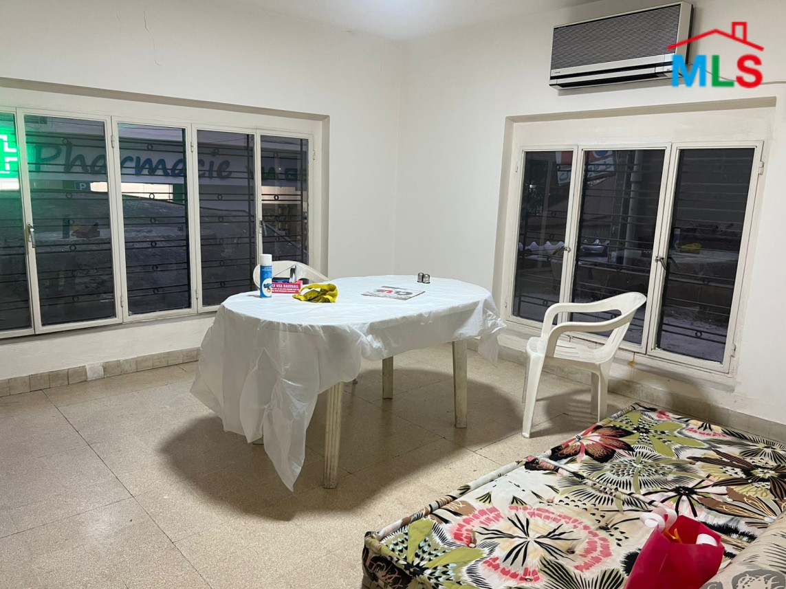 2-Bedroom Apartment For Sale in Furn El Chebbak