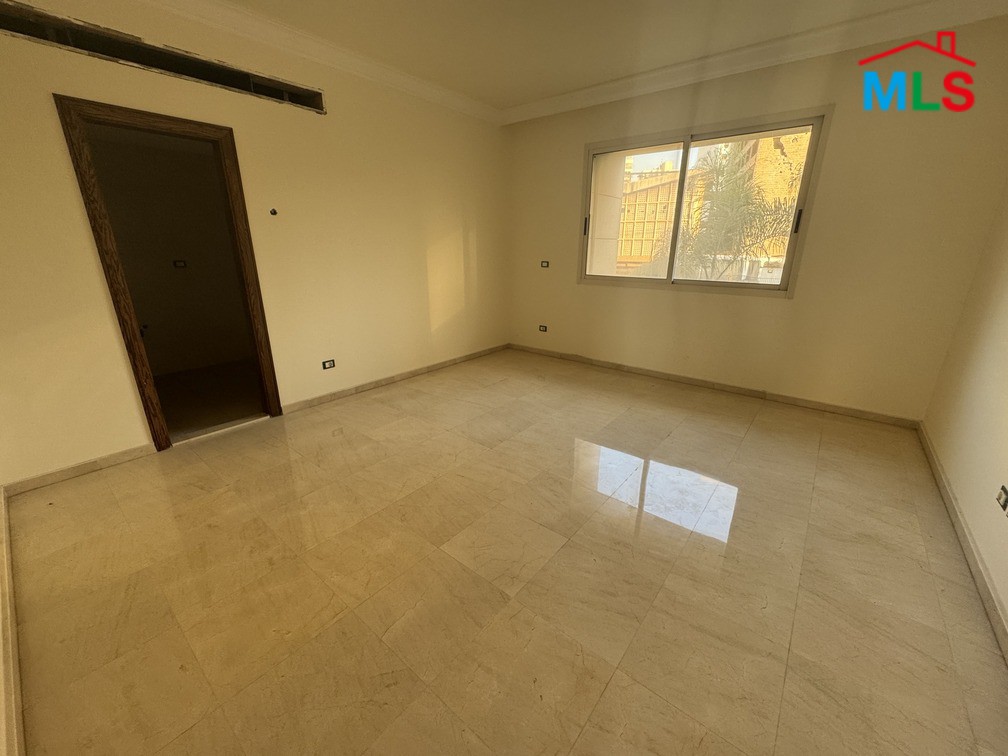 Spacious Apartment For Sale in Ramlet El Bayda