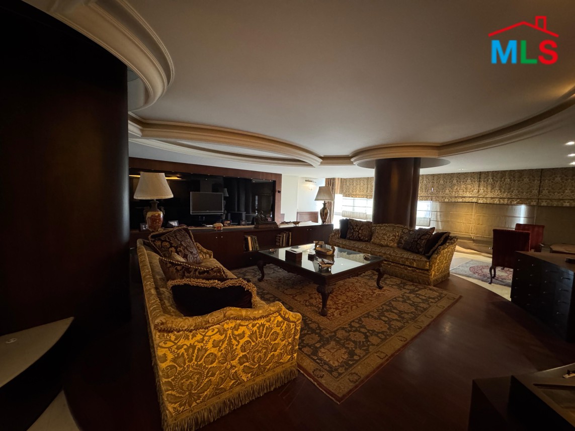 High-End 3 Bedroom Apartment For Sale in Koraytem