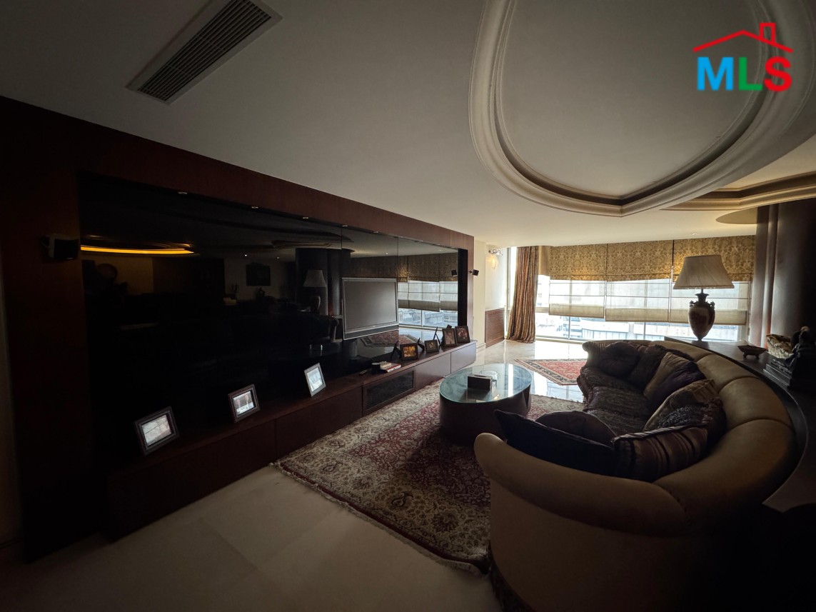 High-End 3 Bedroom Apartment For Sale in Koraytem